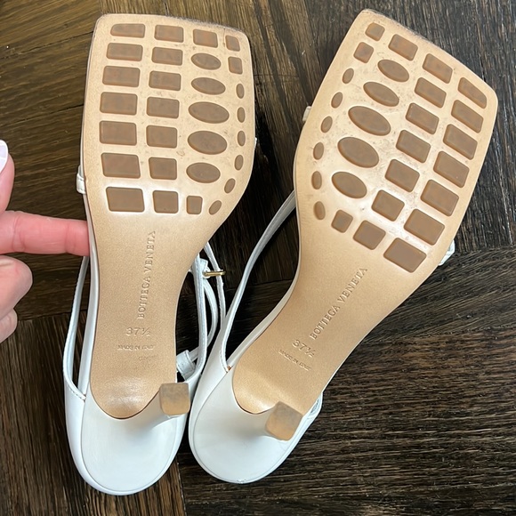 AUTHENTIC Very good condition BOTTEGA VENETA White Nappa Leather heels size 37.5 - Picture 14 of 16